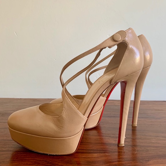 Christian Louboutin Shoes - Christian Louboutin Borghese 140mm nude pumps 38